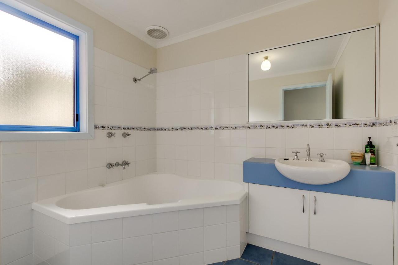 Banksia Waters Holiday home Lakes Entrance